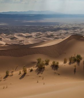 lut desert Iran travel guide (Private tours in Iran)
