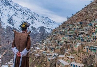 معماری پلکانی روستای اورامانات کردستان