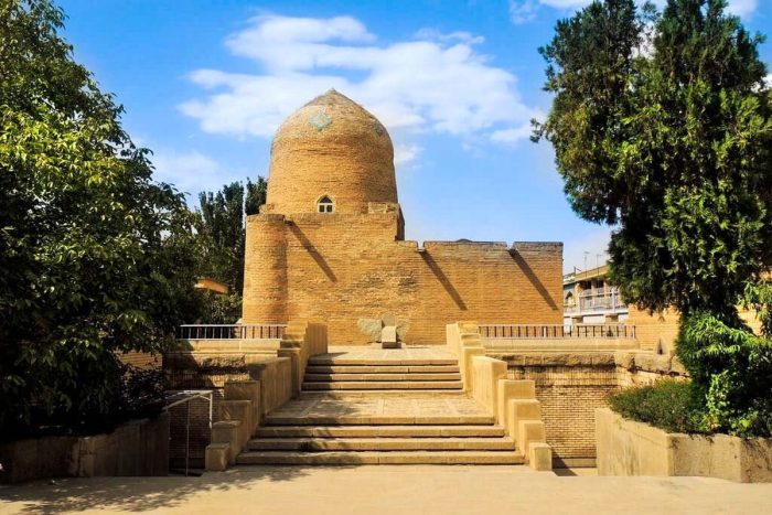 ارامگاه استرومردخای تور کردستان کرمانشاه و همدان