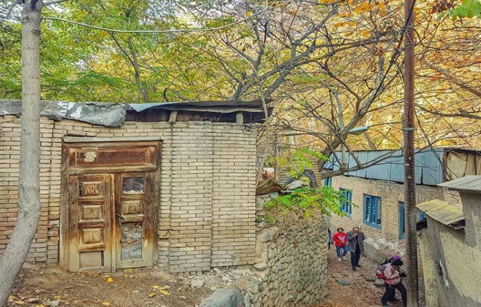 ساختار خانه های درکه چگونه است؟ تور توچال از تهران، دربند و درکه(تهران گردی یکروزه)