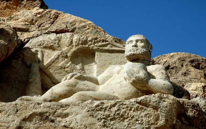 تور همدان و کرمانشاه